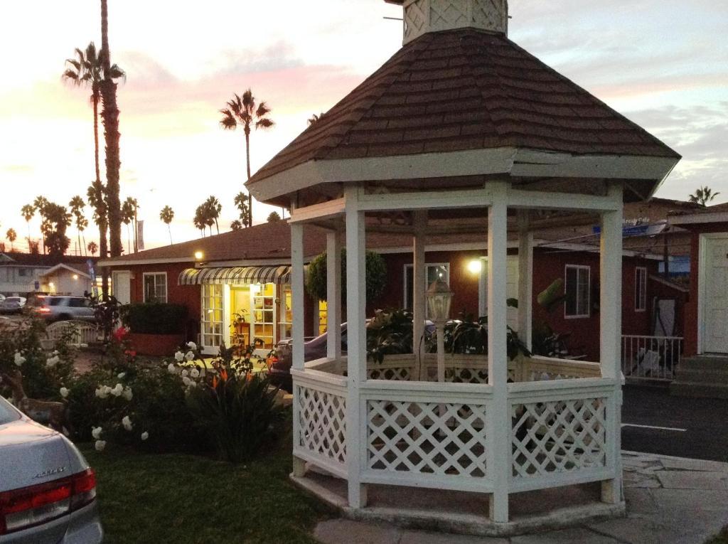 Oceanside Inn & Suites Luaran gambar