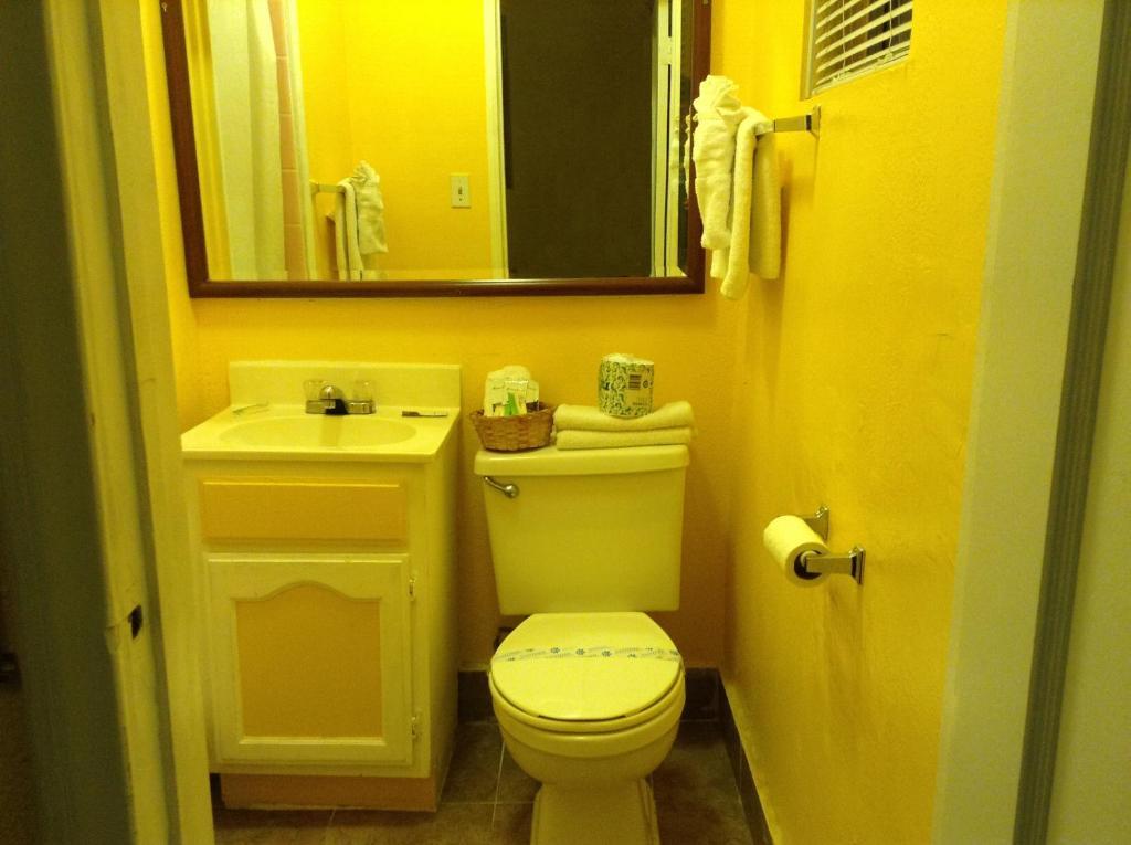 Oceanside Inn & Suites Bilik gambar